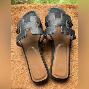 Hermes Oran sandals